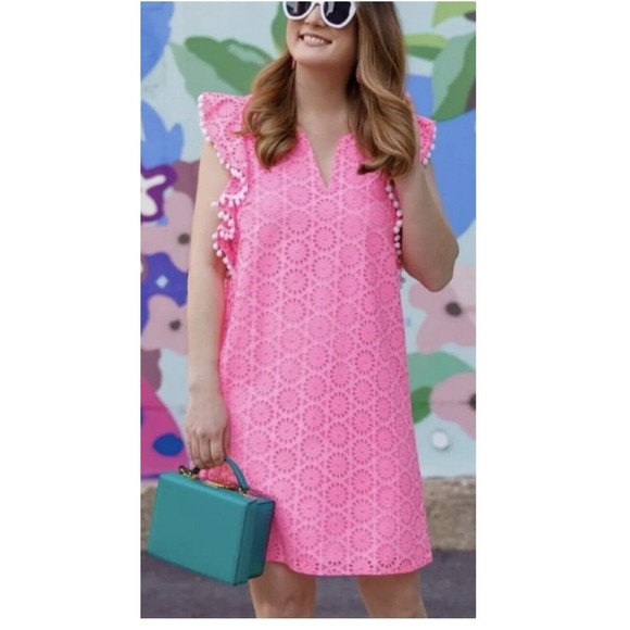 NWOT LILLY PULITZER ASTARAProsecco Pink Neon Geo Eyelet dress Size XXS